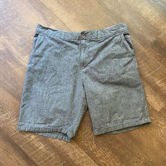 O'Neill Bodie Walkshorts - Size 36 - Picture 2 of 7